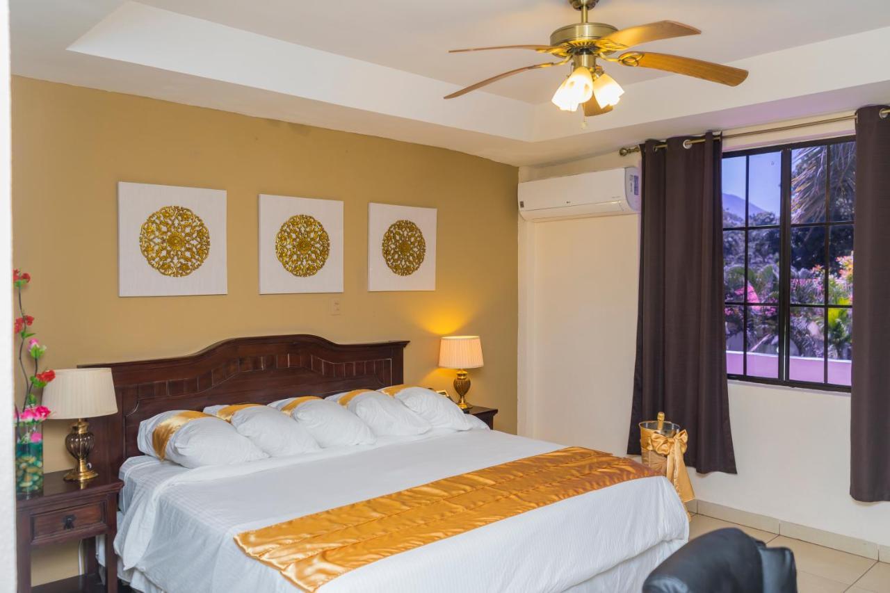 Farallones Hotel Chinandega Extérieur photo